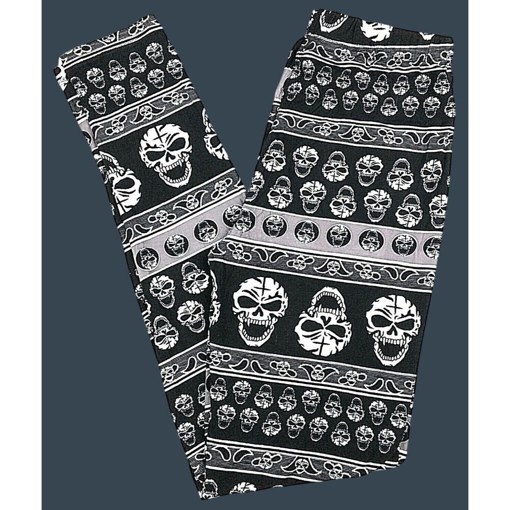 Printed Leggings Halloween Laughing Skulls Black Buttery Soft One Size Fits Most